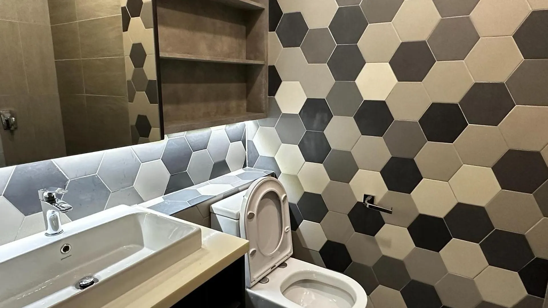 Ceylonz Suites Kl Tower Bukit Bintang By Rich Living Kuala Lumpur Apartment